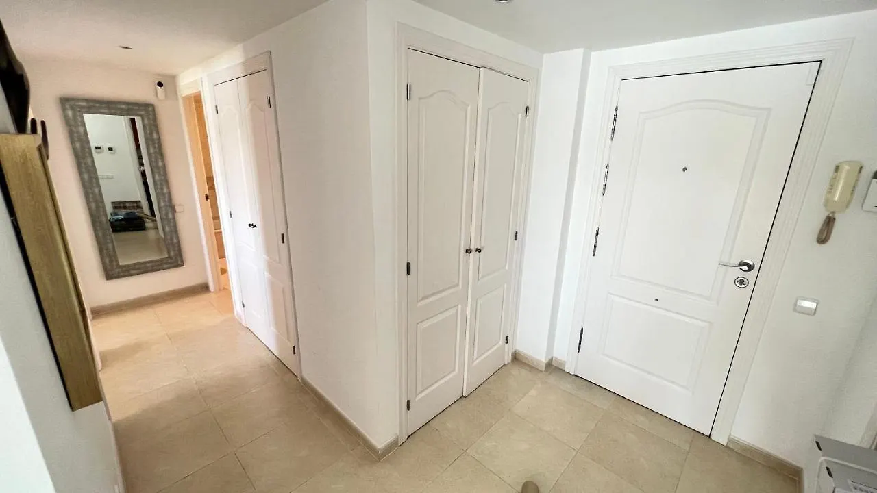 La Bovila Apartment With Exceptional Yard 普拉加德阿罗