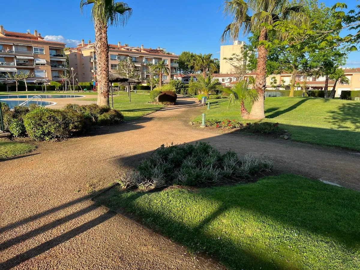 La Bovila Apartment With Exceptional Yard 普拉加德阿罗